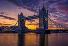 INGHILTERRA : Let’s Read – leggiamo